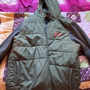 Men’s under armour jacket